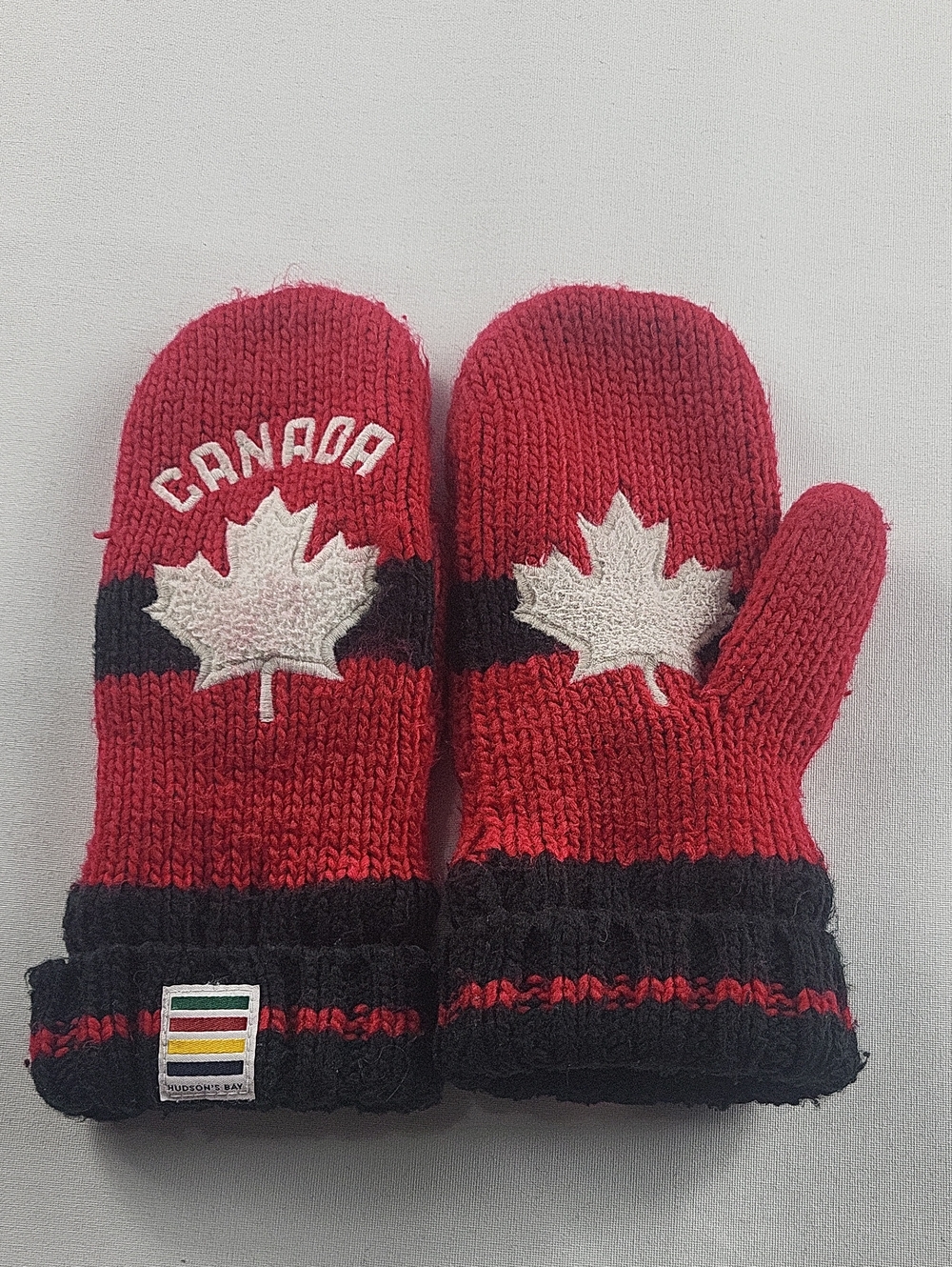 Hudson's Bay Team Canada Olympic Red Knit Mittens